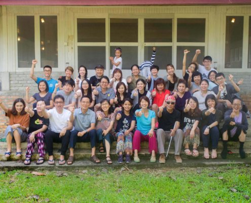 group photo with students